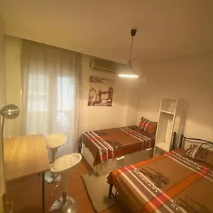 Queen 60m2 Salonic